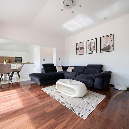 Apartment Absolute Gray زادار المظهر الخارجي الصورة